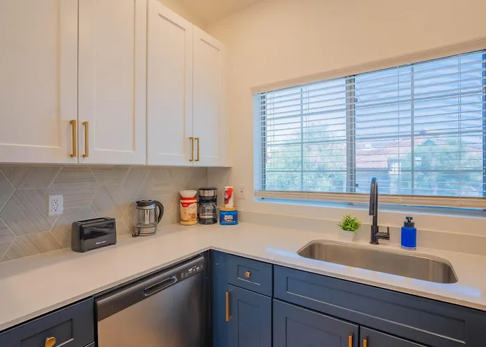 Chic Near Tpc Pool Balcony Parking Wd Wifi Scottsdale