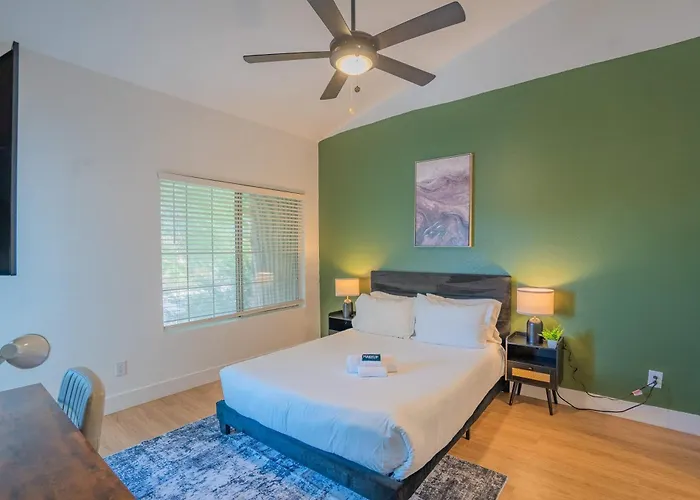 Chic Near Tpc Pool Balcony Parking Wd Wifi * Scottsdale