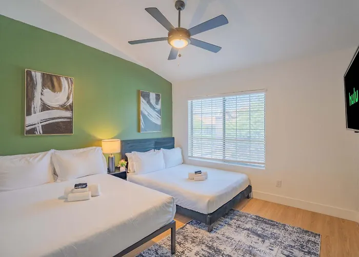 Chic Near Tpc Pool Balcony Parking Wd Wifi *