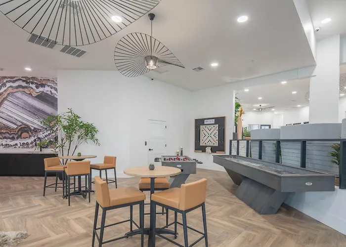 Chic Near Tpc Pool Balcony Parking Wd Wifi * Scottsdale
