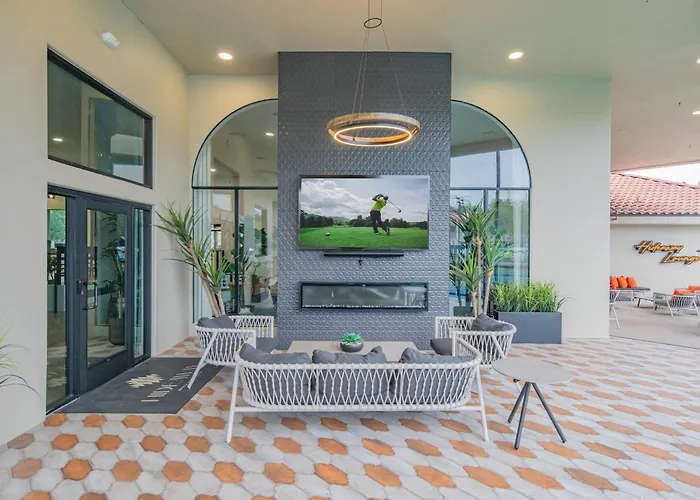 Chic Near Tpc Pool Balcony Parking Wd Wifi Appartement